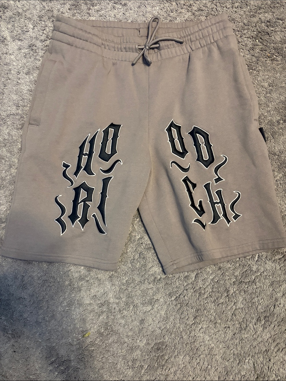 Hoodrich Brown and Black Oversized Shorts (M)